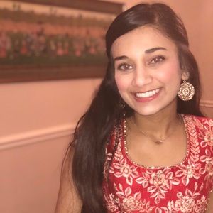 Meet your Posher, Alisha